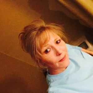 Meet your Posher, Tonya